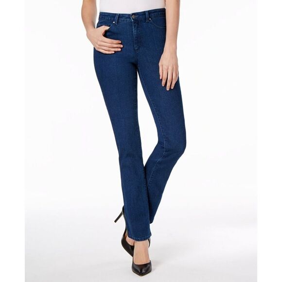 Charter Club Petite Prescott Tummy-Control Bootcut Jeans Majestic Wash 14PS - Picture 1 of 2